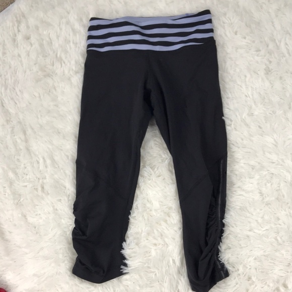 🔥$SALE$🔥 Lululemon Run: For Your Life Crop - Picture 1 of 8